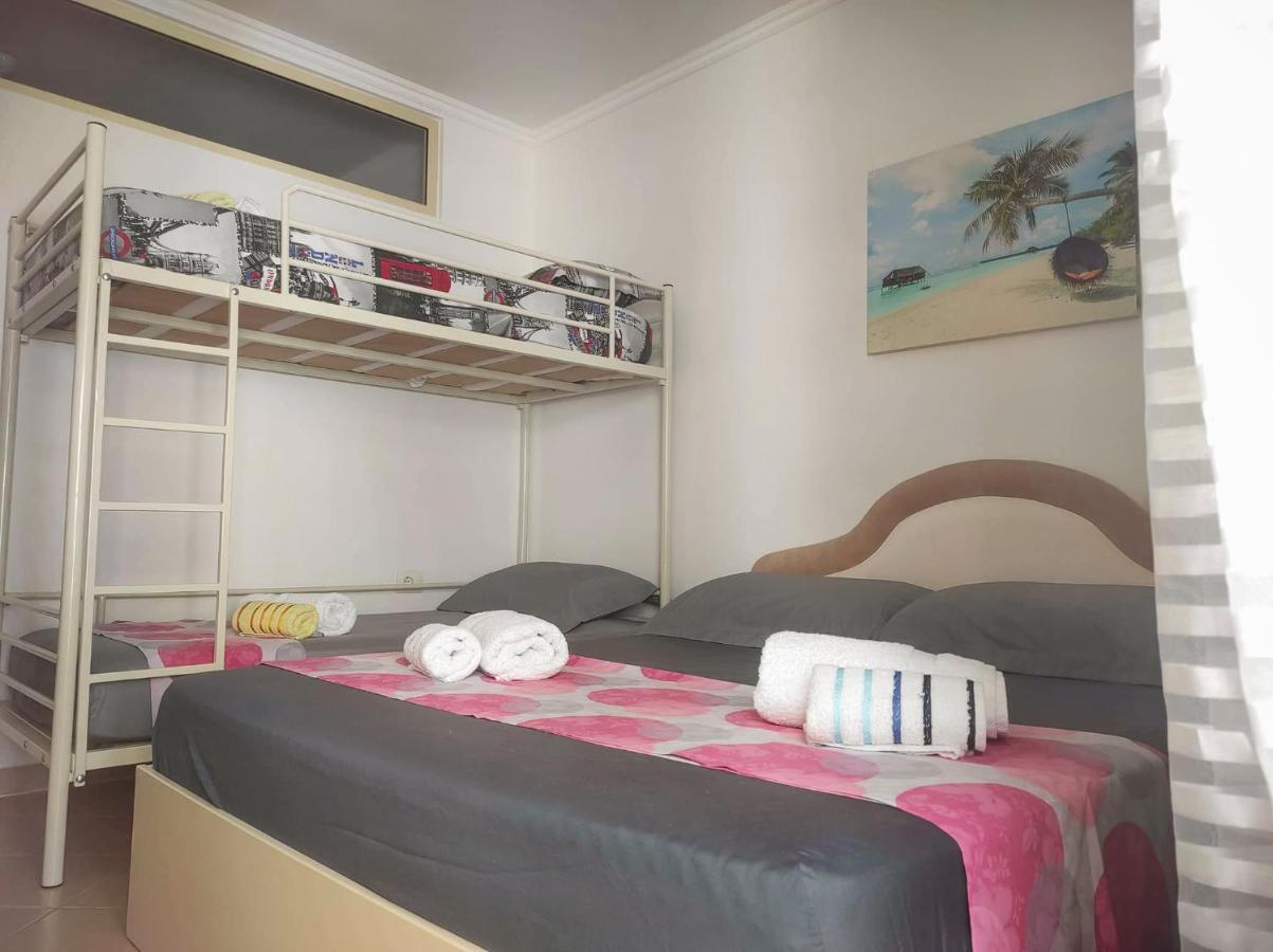 Coastal Retreat - Apartment *